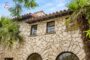 property gallery-image