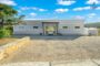 property gallery-image